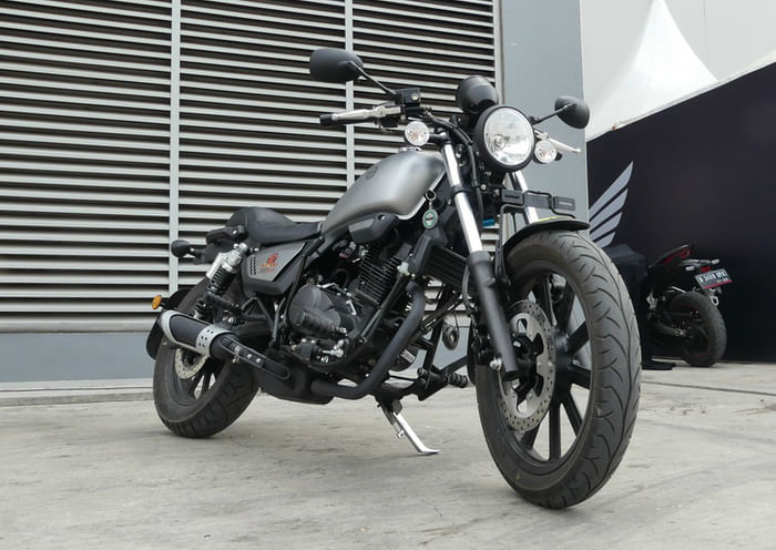 Benelli Motobi 200 Evo breaks cover