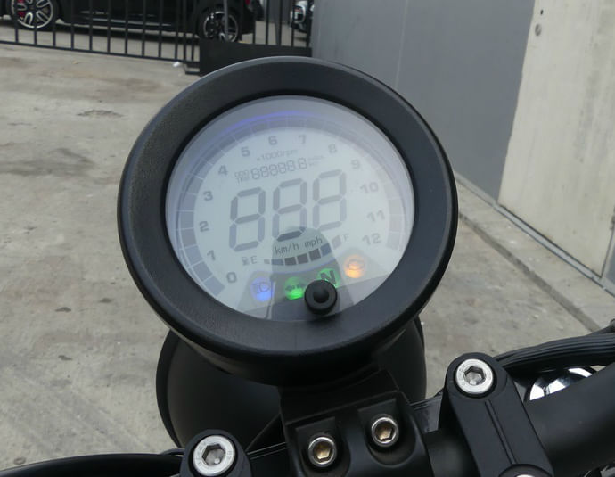 Benelli Motobi 200 Evo breaks cover