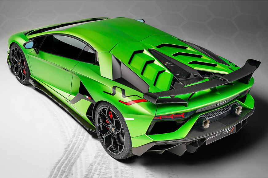 2019 Lamborghini Aventador SVJ unveiled at Pebble Beach