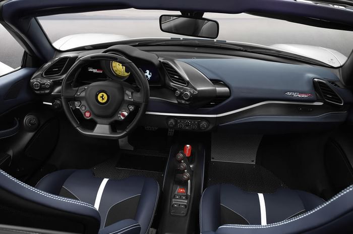 Ferrari 488 Pista Spider revealed at Pebble Beach