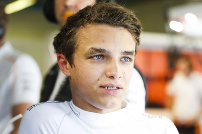 Lando Norris to replace Vandoorne at McLaren