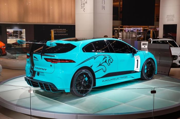 Jaguar I-Pace eTrophy race series begins in December