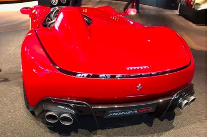 Ferrari Monza SP1, SP2 leaked before official debut