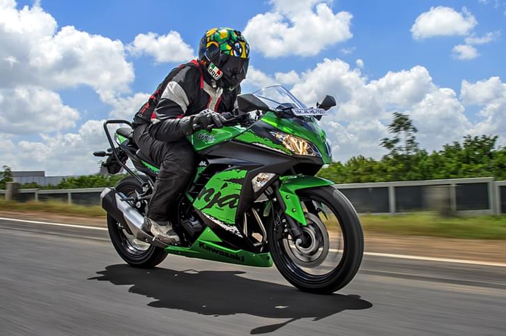 2018 Kawasaki Ninja 300 review, test ride 2018 Kawasaki Ninja 300 review, test ride