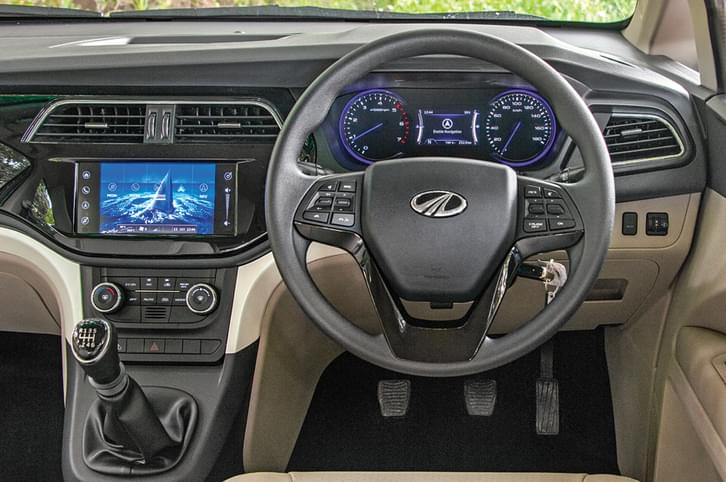 2018 Mahindra Marazzo vs Maruti Suzuki Ertiga comparison 2018 Mahindra Marazzo vs Maruti Suzuki Ertiga comparison