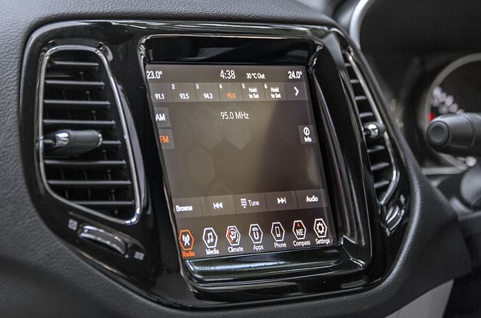 Jeep Compass Limited Plus: A close look