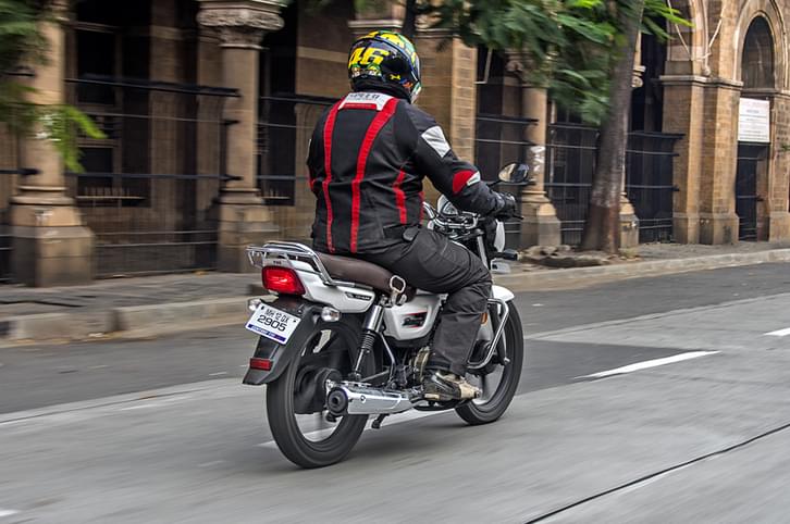 2018 TVS Radeon review, test ride 2018 TVS Radeon review, test ride