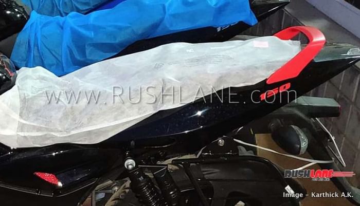 Bajaj Pulsar 150 limited edition spied
