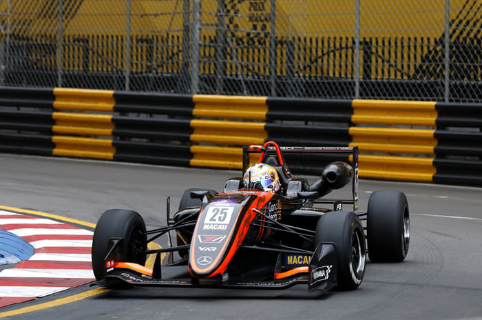 F3 racer Sophia Floersch undergoing surgery for spinal fracture