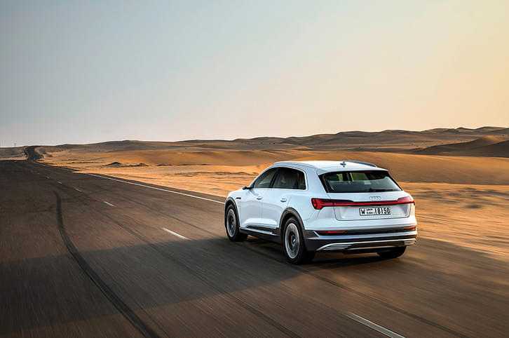 Audi e-tron review, test drive Audi e-tron review, test drive