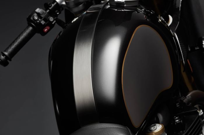2019 Triumph Thruxton TFC unveiled