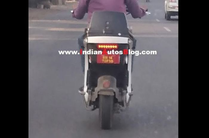 Mahindra GenZe spotted testing again