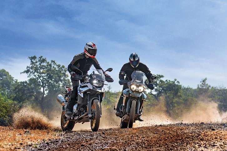 Triumph Tiger 800 XCX Vs BMW F 850 GS Pro comparison Triumph Tiger 800 XCX Vs BMW F 850 GS Pro comparison