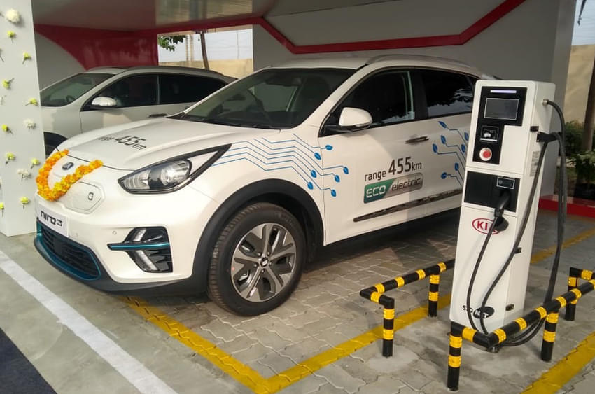 Budget 2019: FM backs EVs but no sops announced