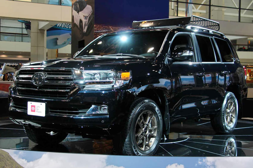 Toyota Land Cruiser Heritage Edition showcased