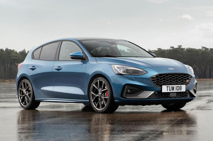 New Ford Focus ST revealed
