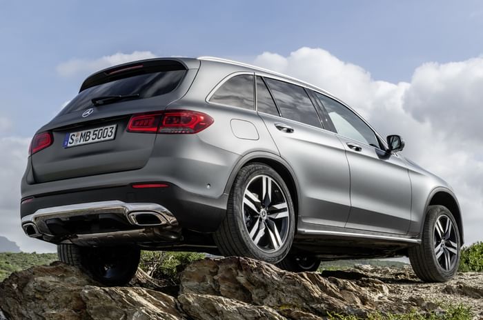 Mercedes-Benz GLC facelift revealed