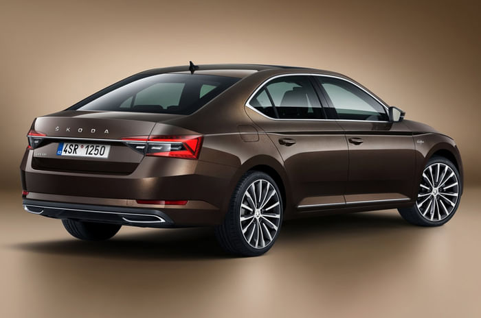 Skoda Superb facelift India launch in mid-2020