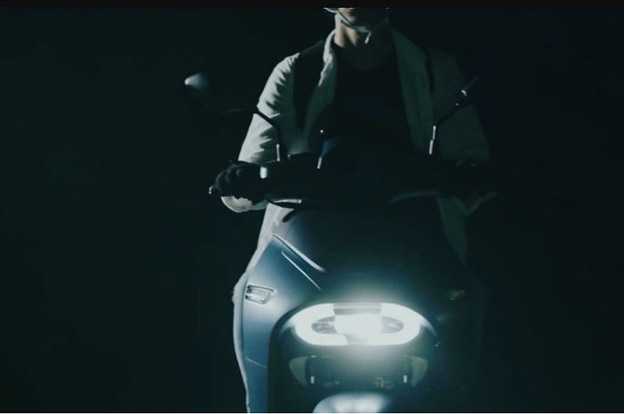 Yamaha EC-05 electric scooter revealed
