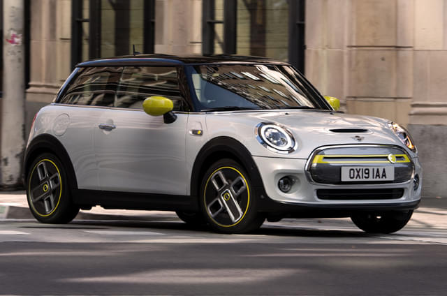 All-electric Mini Cooper SE revealed