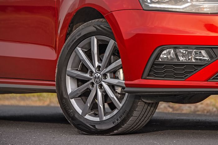 Volkswagen Vento facelift review, test drive Volkswagen Vento facelift review, test drive