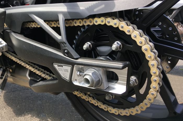 BMW introduces zero-maintenance motorcycle chain