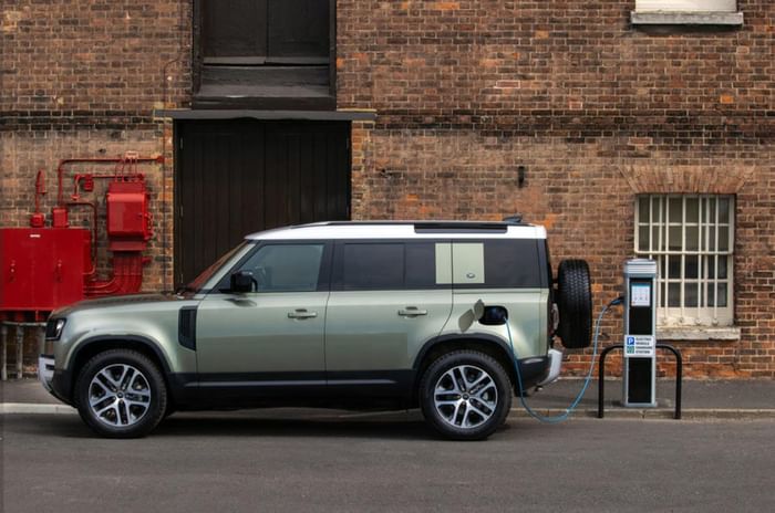 Land Rover Defender P400e plug-in hybrid variant revealed