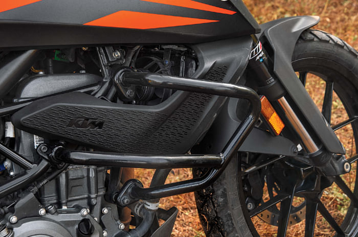 BMW G 310 GS vs KTM 390 Adventure comparison BMW G 310 GS vs KTM 390 Adventure comparison