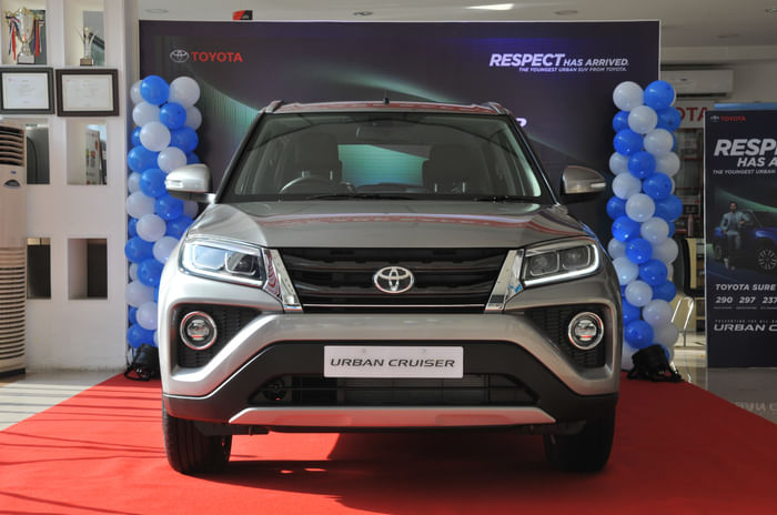 Toyota extends warranty, prepaid service packages for customers