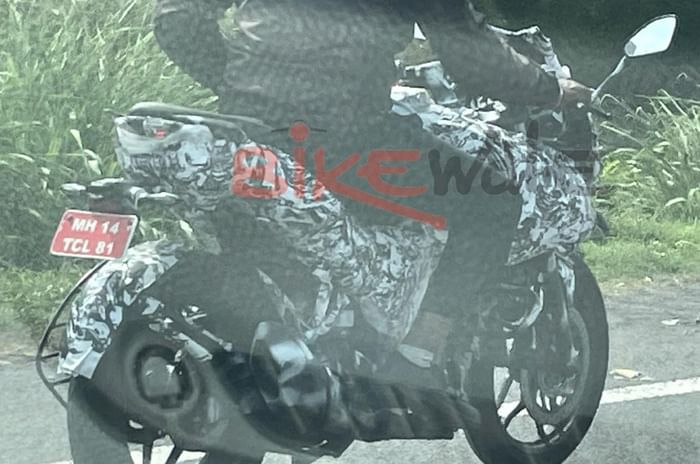 Next-gen Bajaj Pulsar spotted testing with a semi-fairing