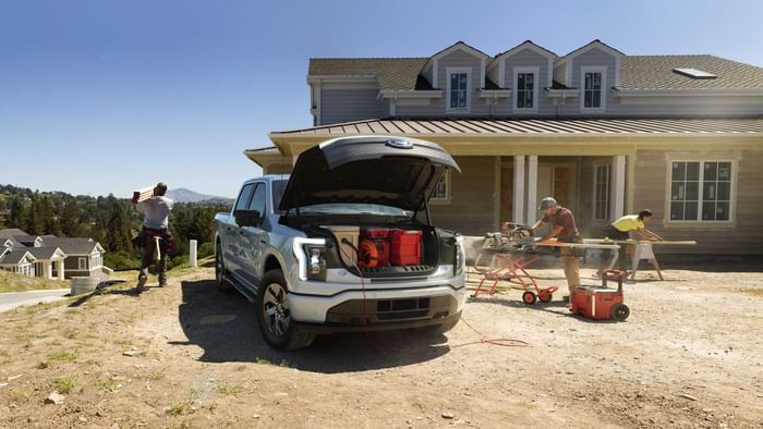 Ford F-150 Lightning EV pickup revealed