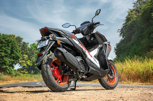Yamaha Aerox 155 review, road test