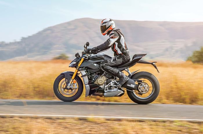 Ducati Streetfighter V4 S review, test ride Ducati Streetfighter V4 S review, test ride
