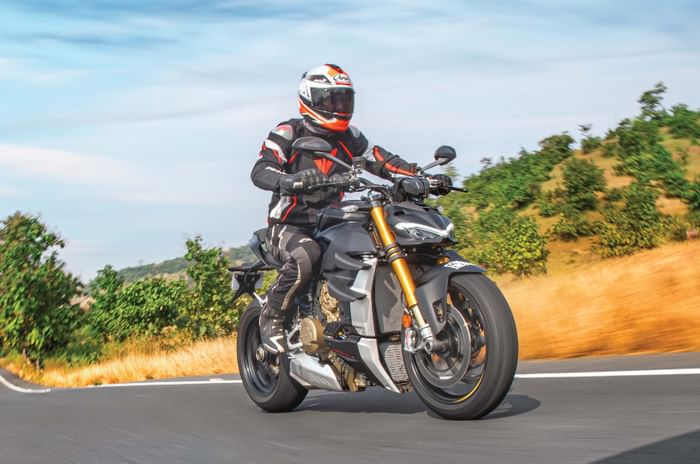 Ducati Streetfighter V4 S review, test ride Ducati Streetfighter V4 S review, test ride