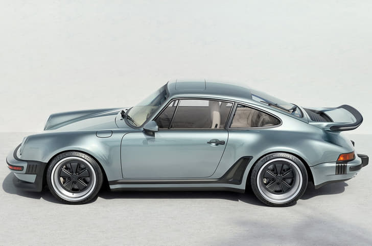 Singer Turbo Study side