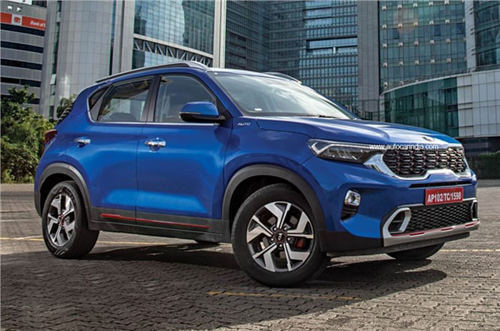 Skoda Kushaq vs Kia Sonet: which to buy? Kia Sonet front quarter