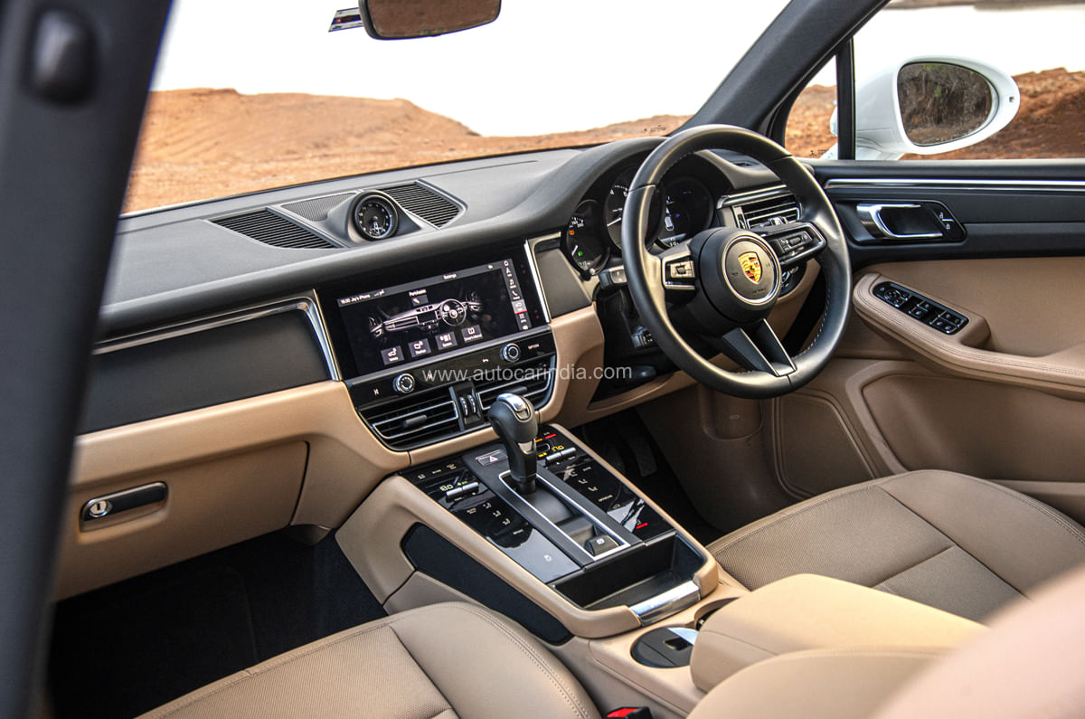 Porsche Macan interior