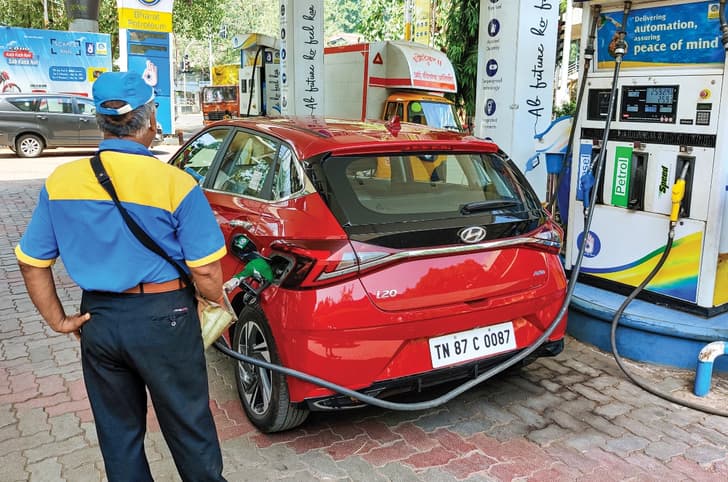 Hyundai i20 fueling