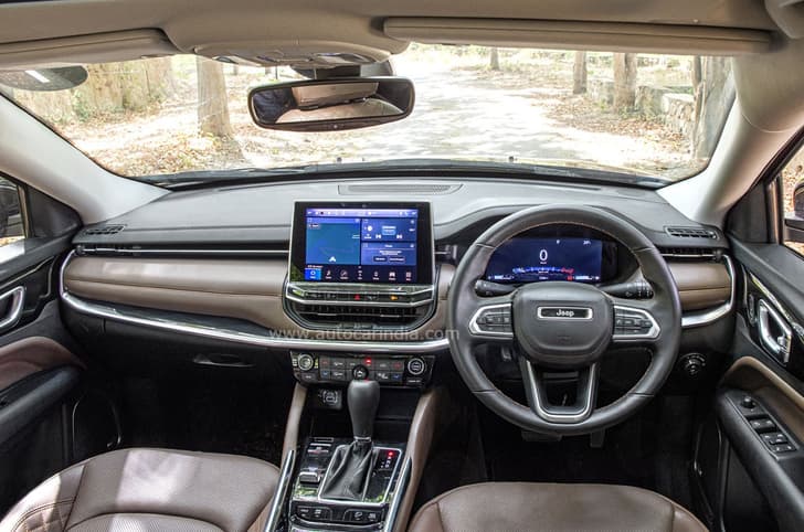 Jeep Meridian interior