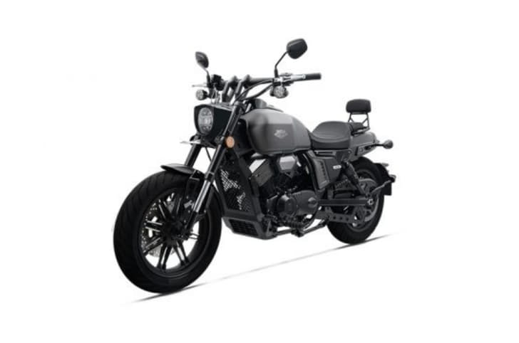 Keeway K-Light 250V cruiser: 5 things to know