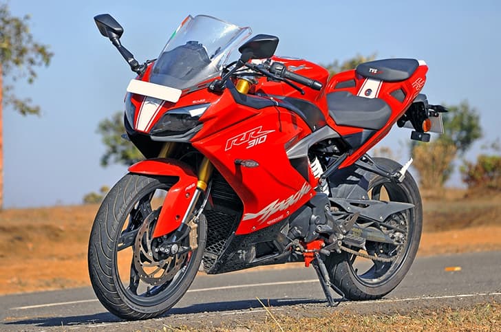 TVS hikes prices of Apache models, Raider 125 in June 2022 ...