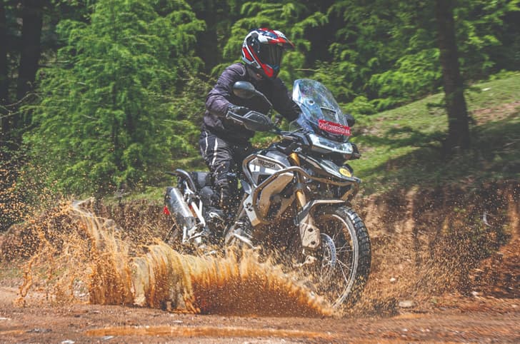 Triumph Tiger 1200 front action image