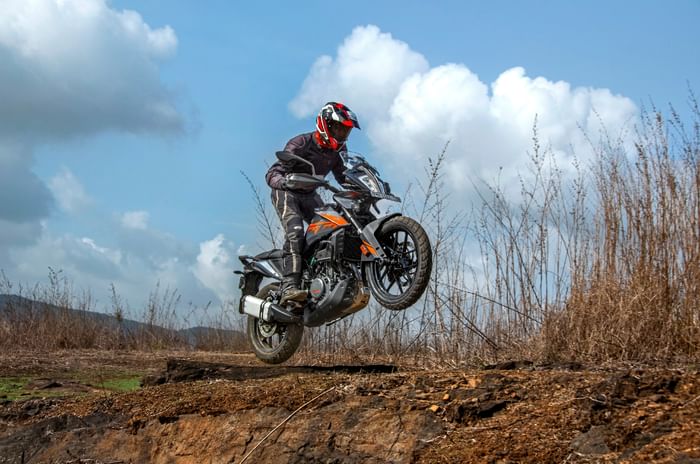 2022 KTM 390 Adventure review: The all-rounder KTM 390 Adventure jump