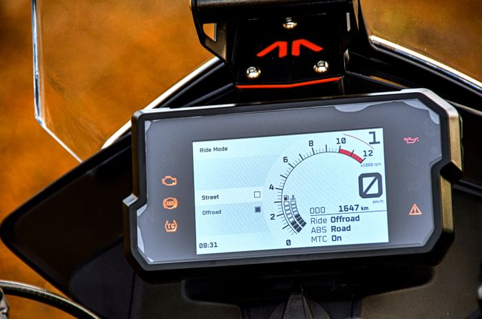 2022 KTM 390 Adventure review: The all-rounder KTM 390 Adventure TFT
cluster