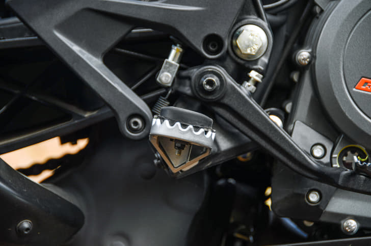 KTM 390 Adventure footpeg