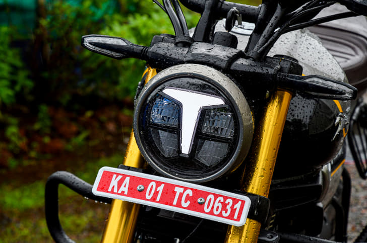 TVS Ronin headlight