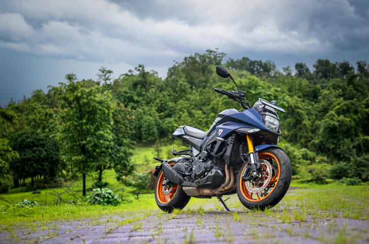 2022 Suzuki Katana front quarter