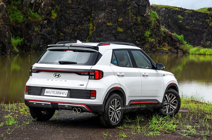 Hyundai Venue N Line rear right quarter