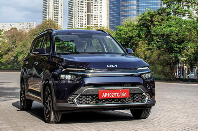 Waiting period of Carens, Ertiga and XL6 MPVs as high as ...