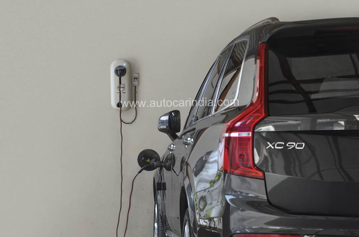 Volvo India discontinues XC90 plug-in hybrid as focus shi...